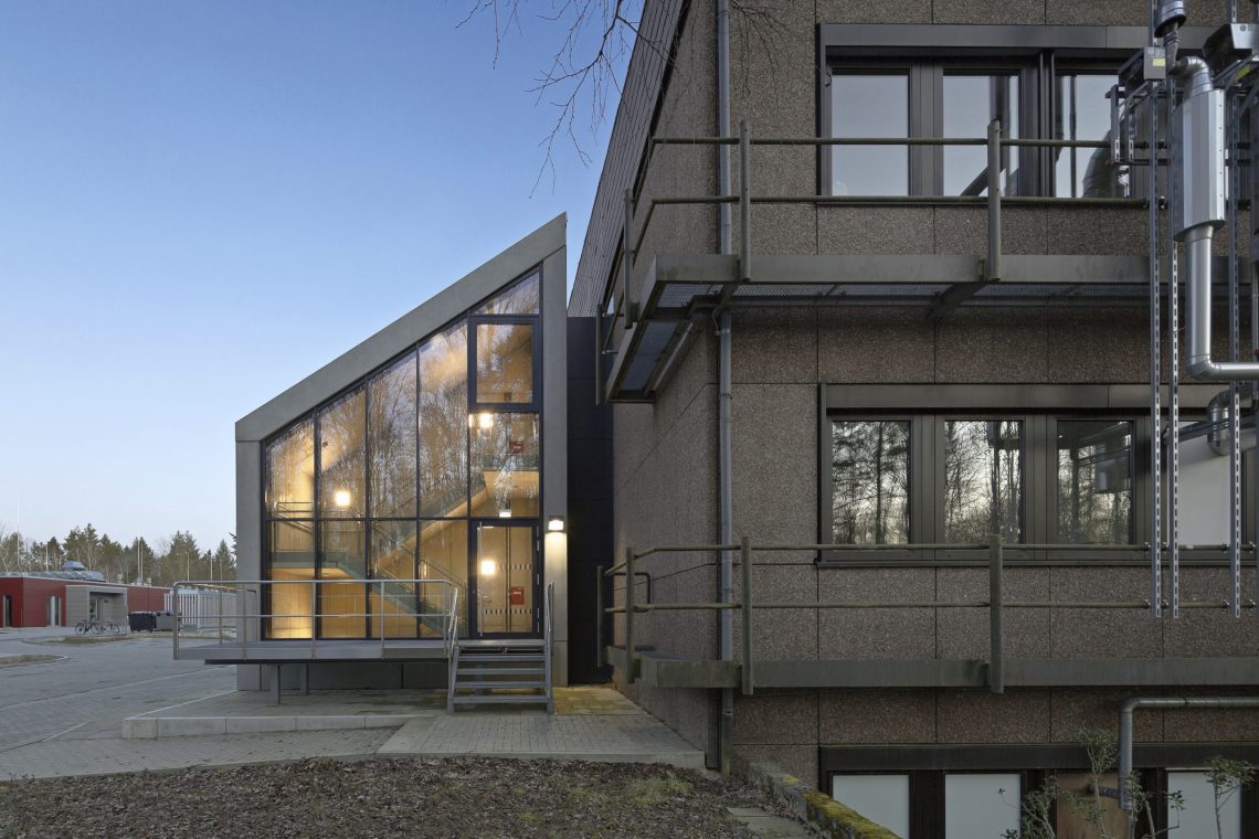 Treppentürme Max-Planck Institut Braunschweig Ansicht Nordwest